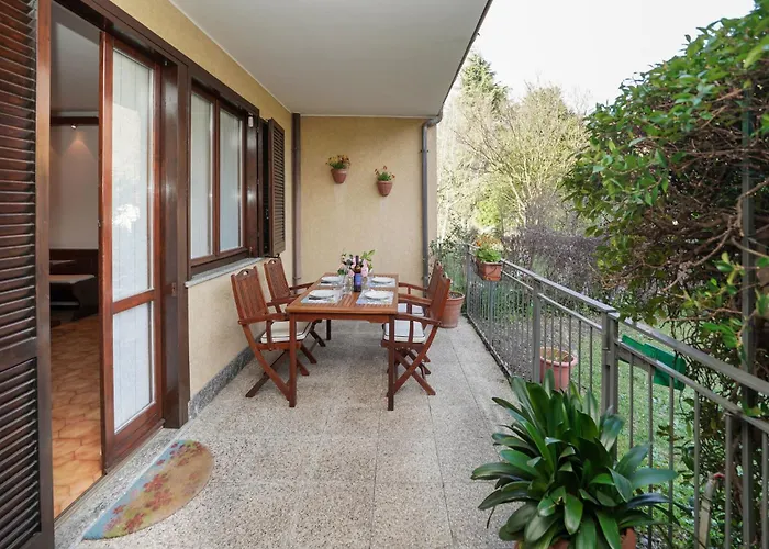 Re-ri By Interhome 펜션 라베노-몸벨로