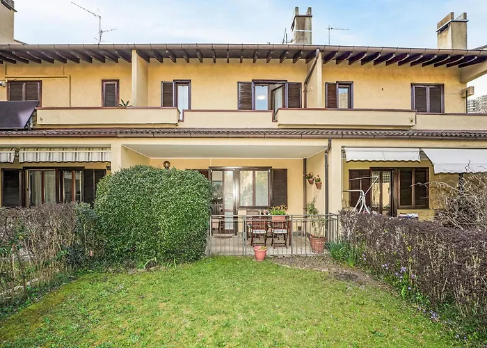 펜션 Re-ri By Interhome 라베노-몸벨로